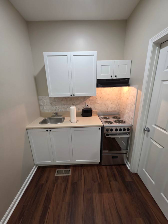 CL&C Property Management and Consulting's room