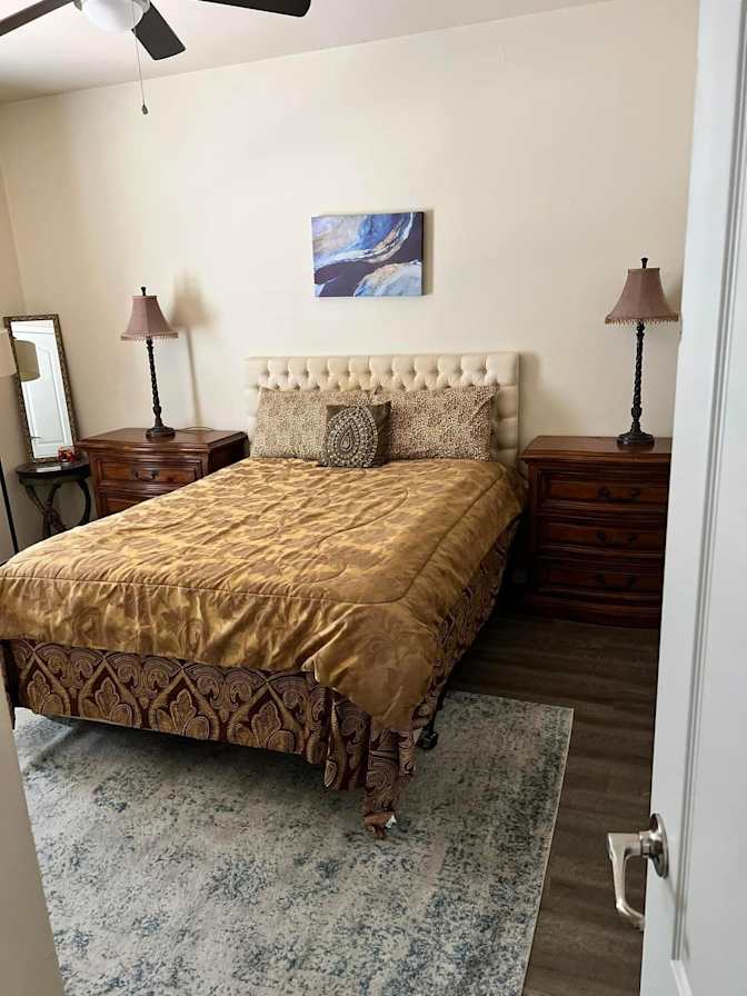 Howard Binder's room