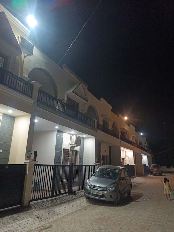 Armaan's room