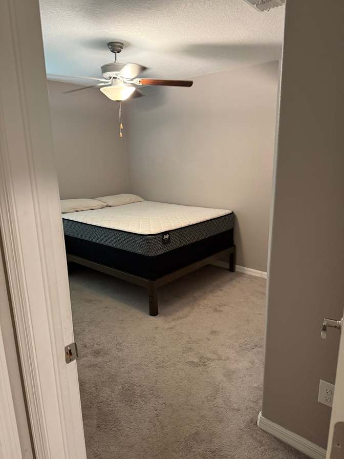 Kiet's room