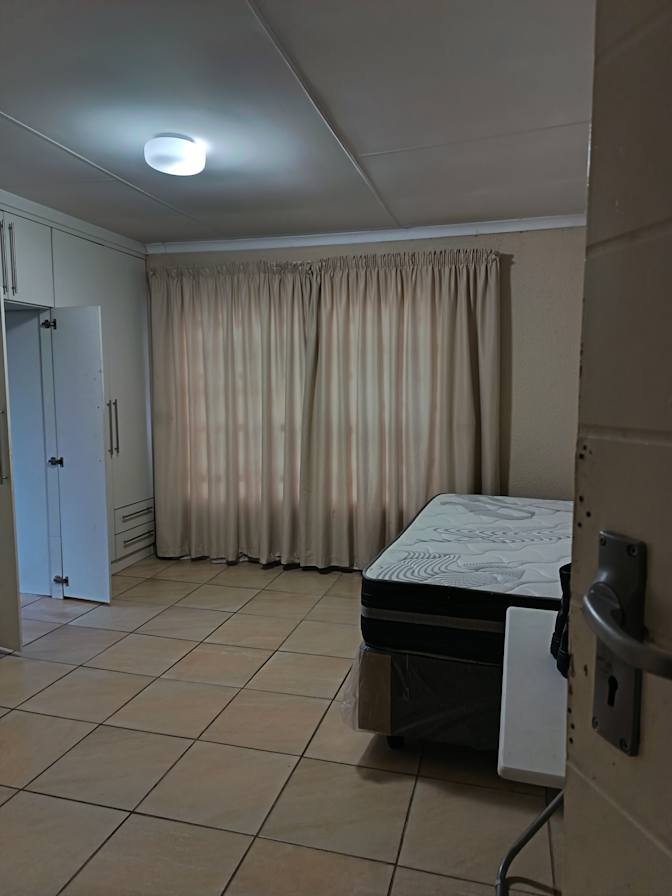 M Letsoalo's room