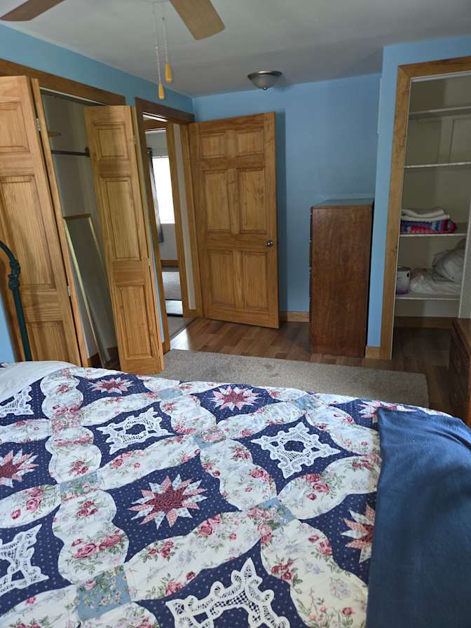 Susan Thorsteinson's room