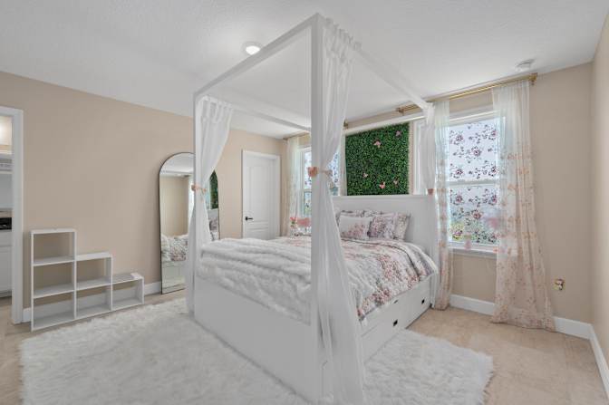 Riley Rice's room