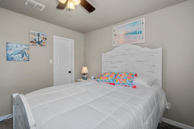 Dan's room