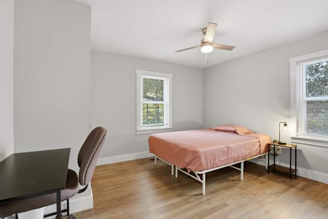 PadSplit's room