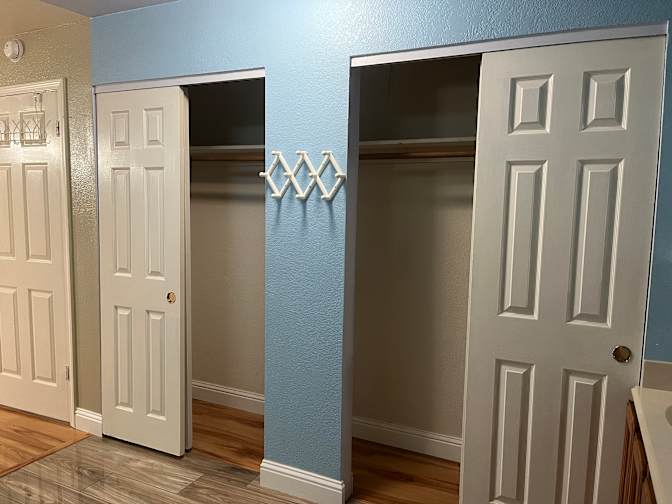 Enrique's room