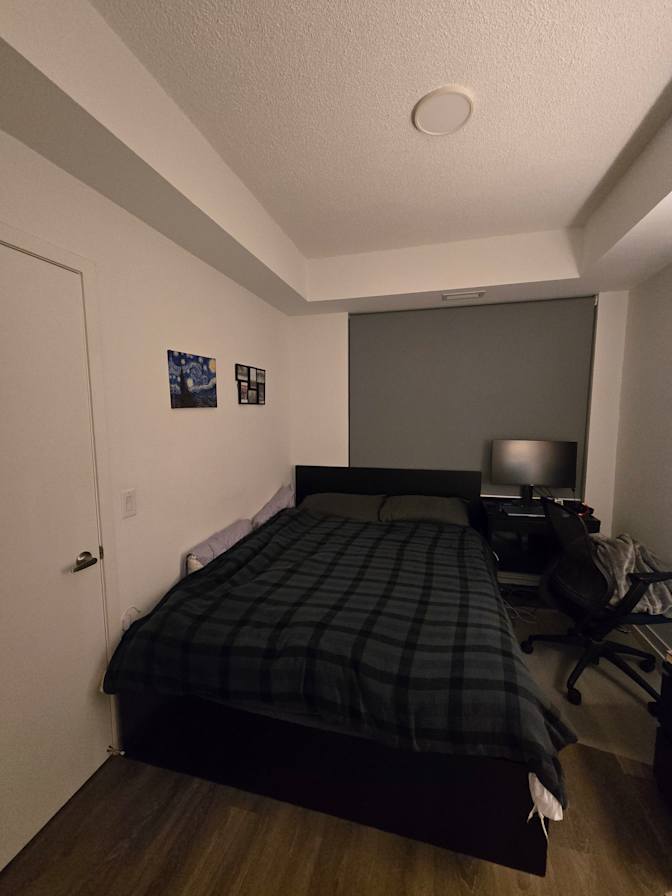 Vivian Lewis's room