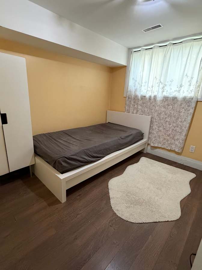 Jasmine's room