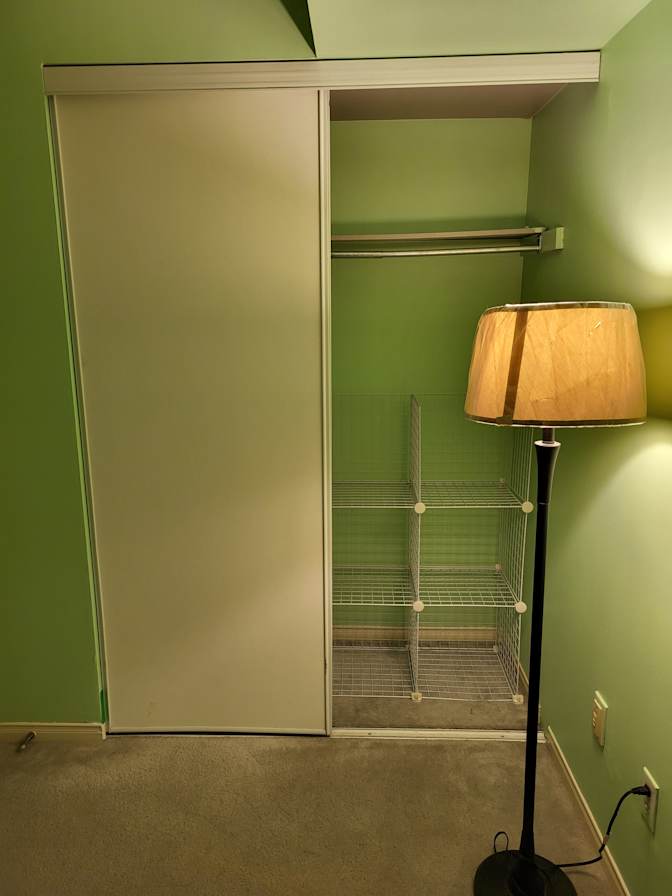 Phae V.'s room