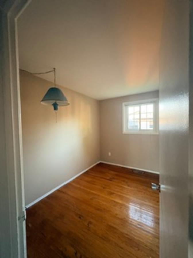 Dan Attisano's room