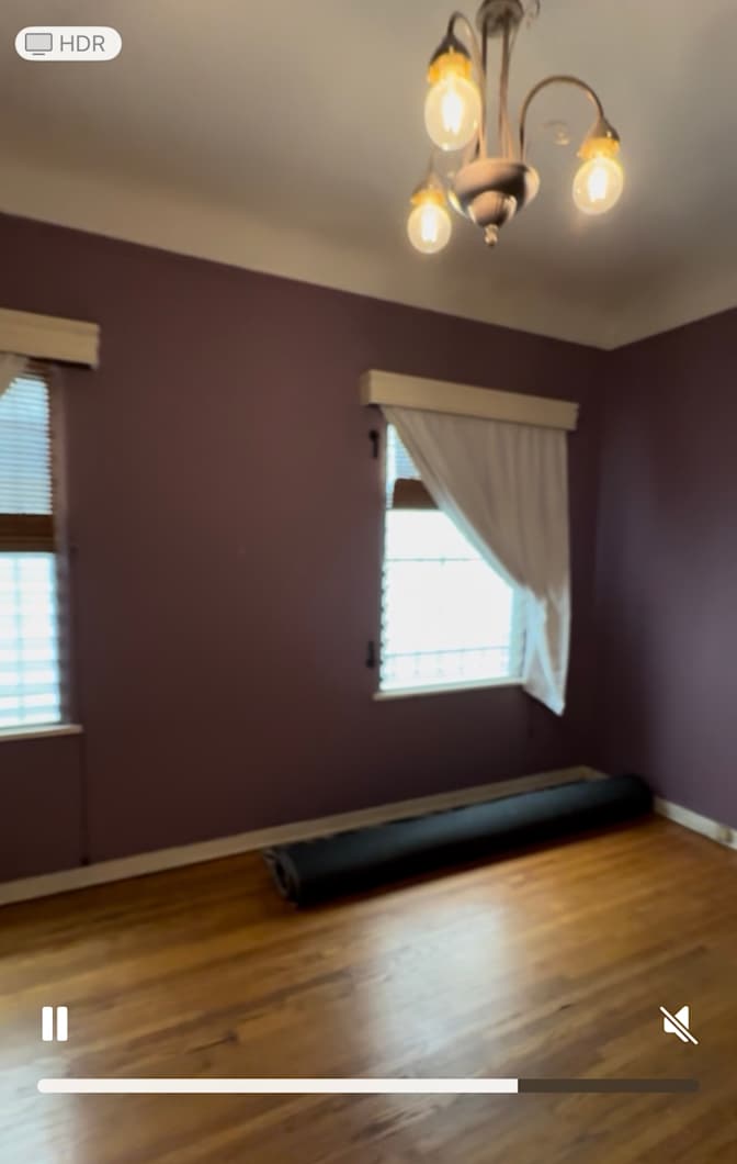 Allen S's room