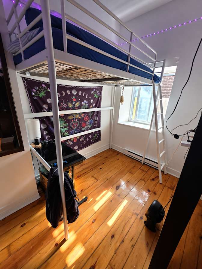 Tristan's room