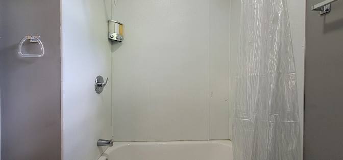 GBU Holdings Group's room