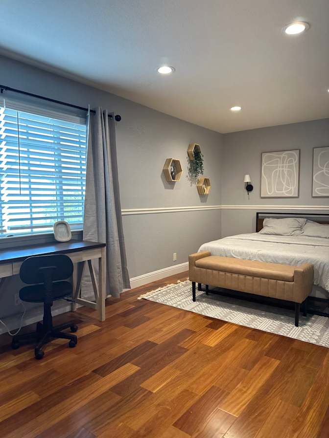 Ki C's room
