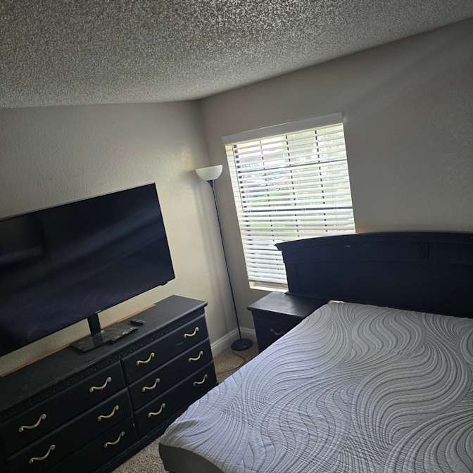 Alexis Duarte Avila's room