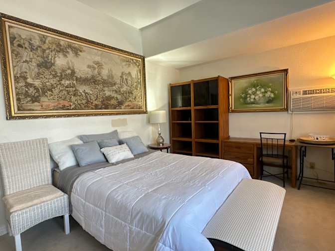 Queenie's room