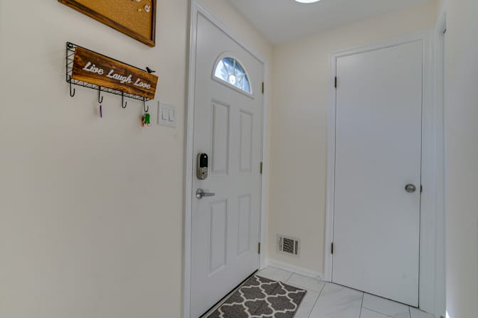 Stephanie's room