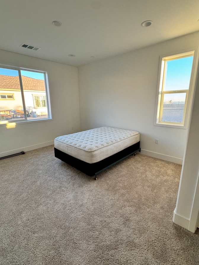Tee's room