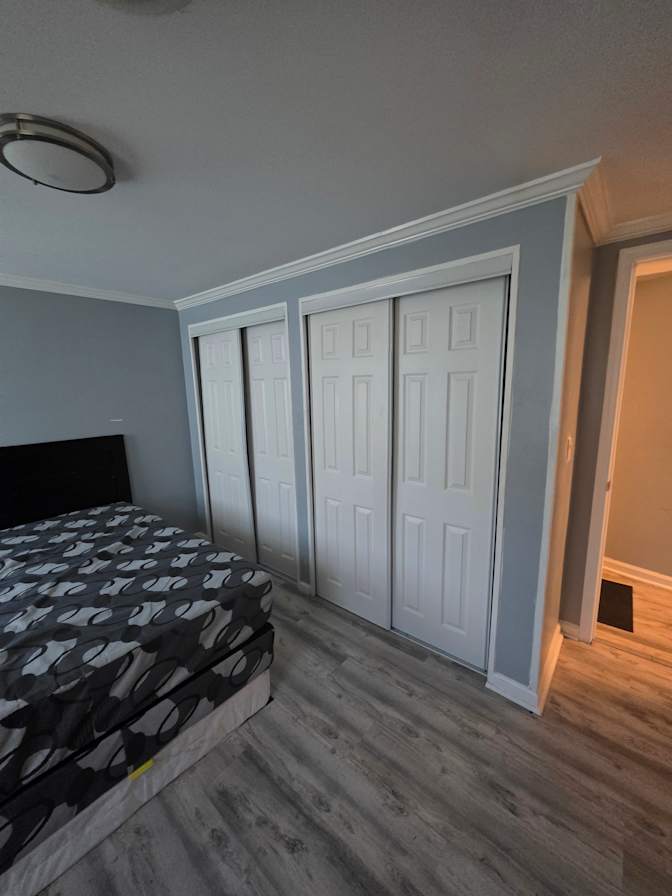 Shakoor's room