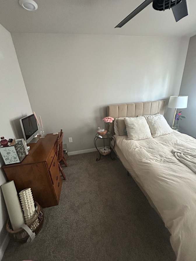 Brittiany Abrams's room