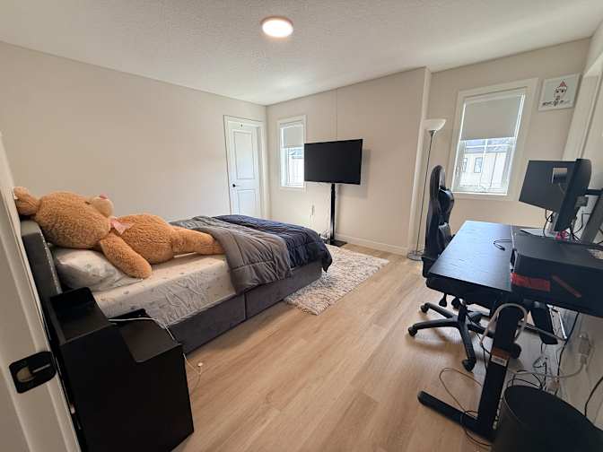Valerie's room