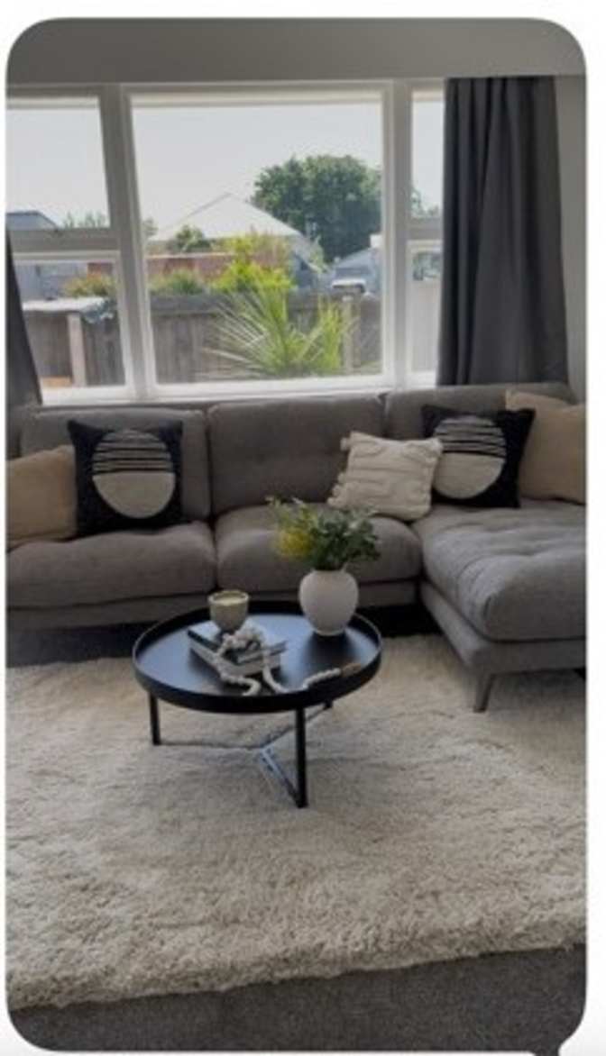 Louis's room