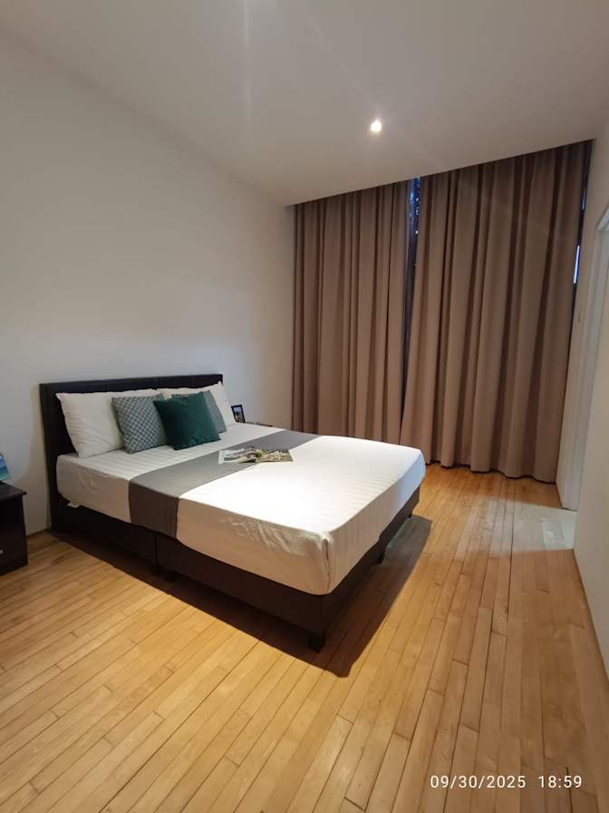 VVA EI's room