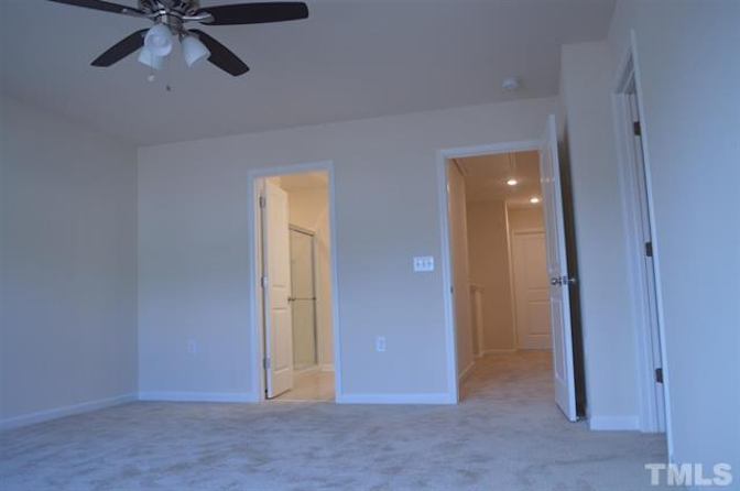 Alcove Rooms's room