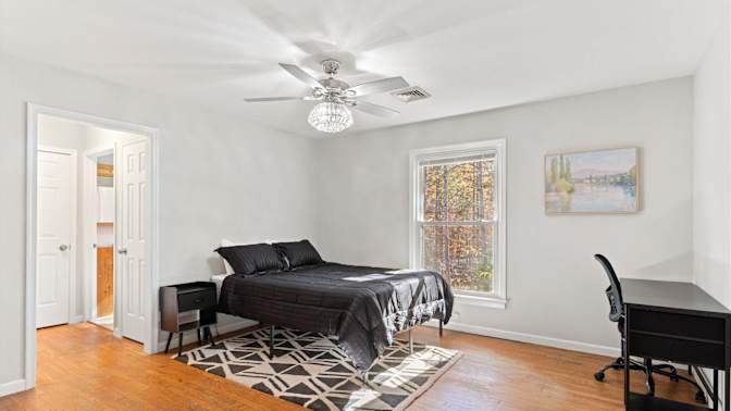 PadSplit's room