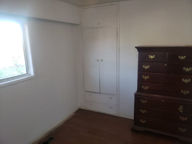Scott's room