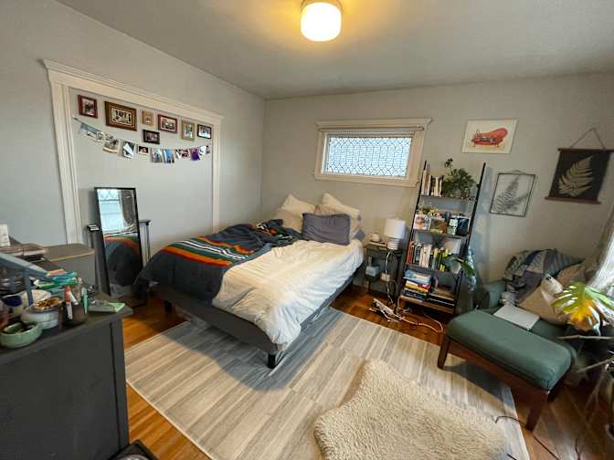 Julia's room