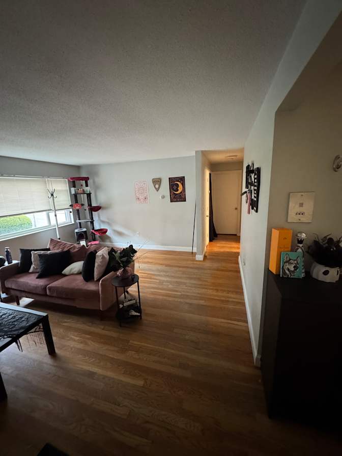 Sedona's room