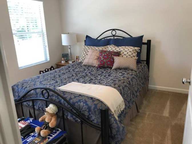 Alcove Rooms's room