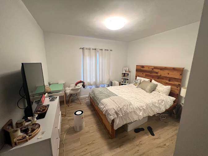 Lyndsie's room