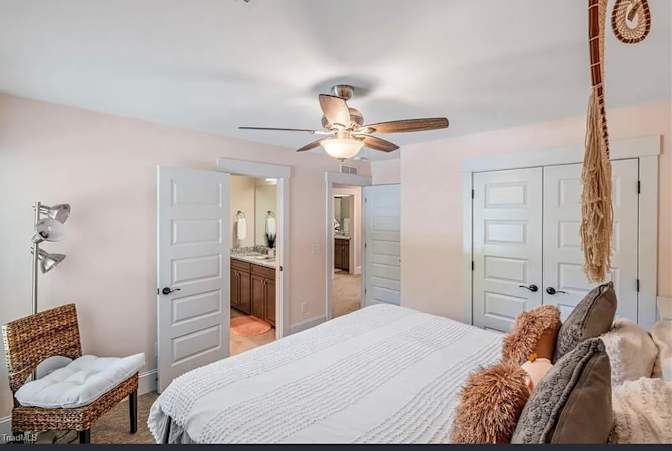 Julissa Belling's room