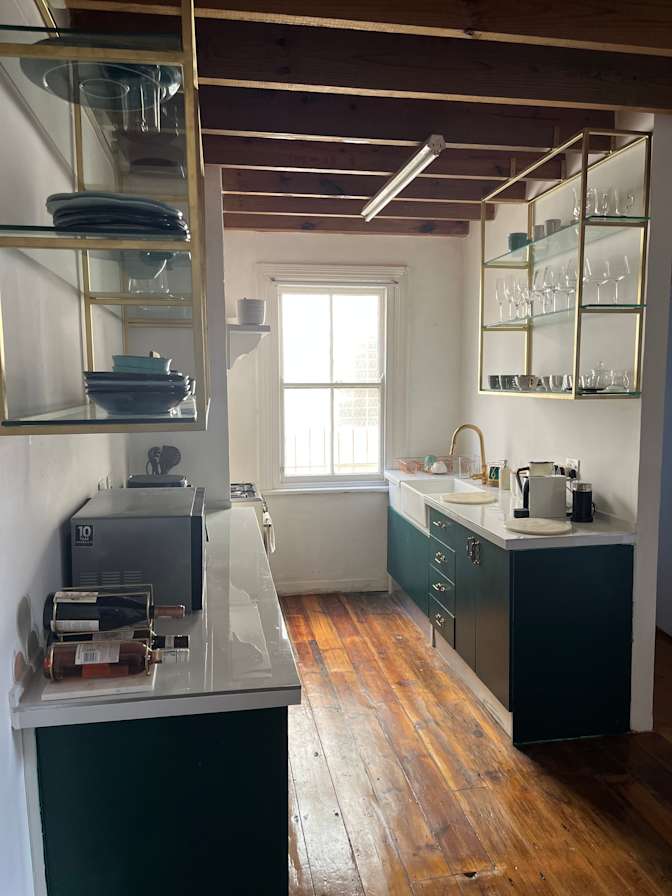 Vernon's room