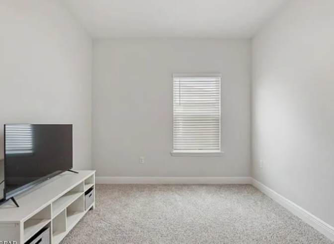 Nadja James's room