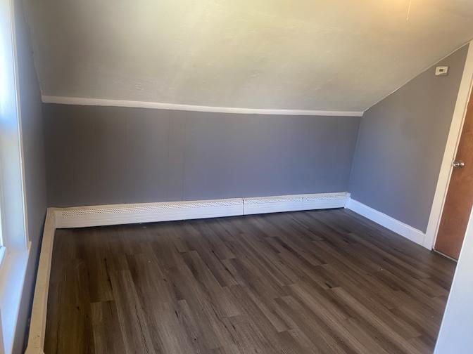 Sherley's room