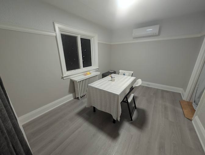 Eylul Barut's room