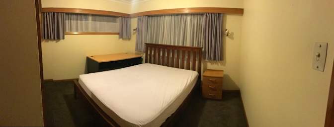 paul's room