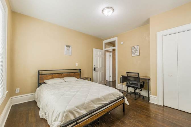 PadSplit's room
