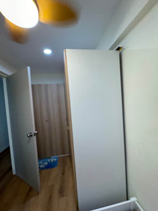Kimberly  Wong's room