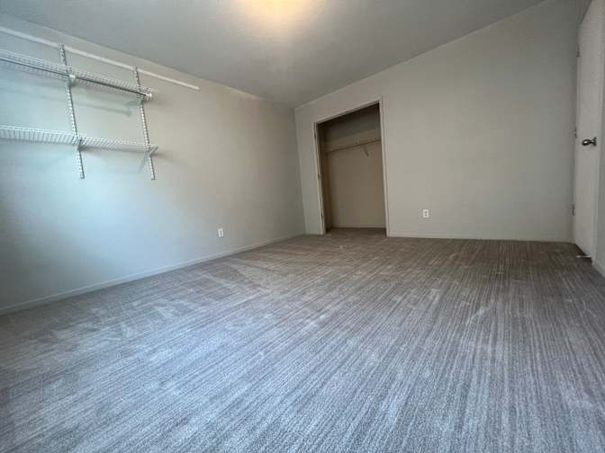 KathleenSam's room