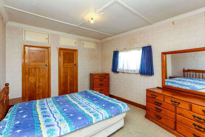 Pribin's room