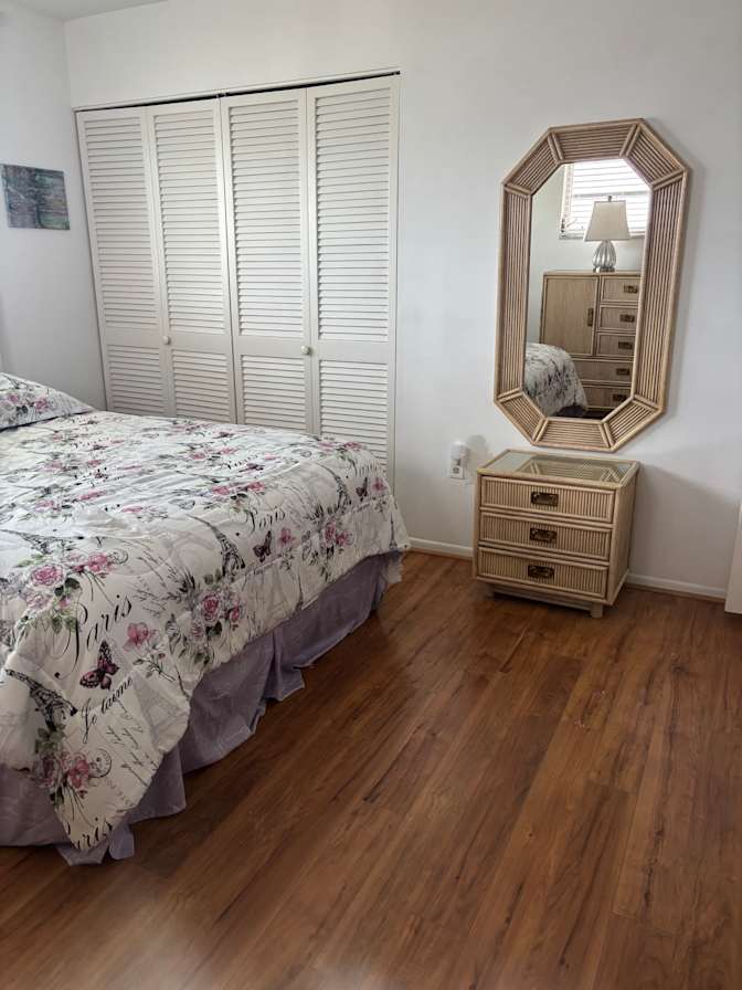 Lisa's room