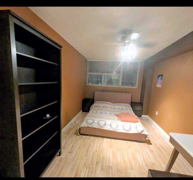 Zein's room