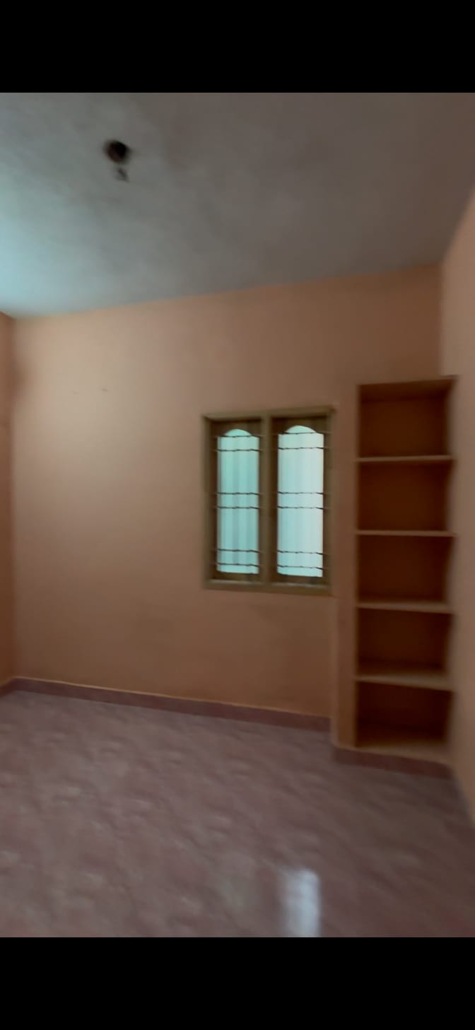 Abarnaa's room