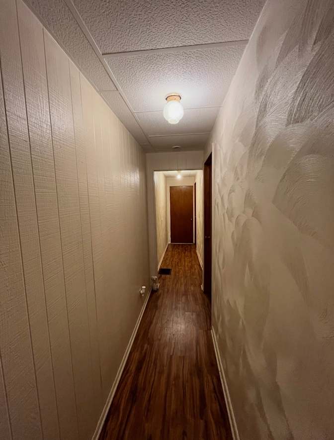 Lamont's room