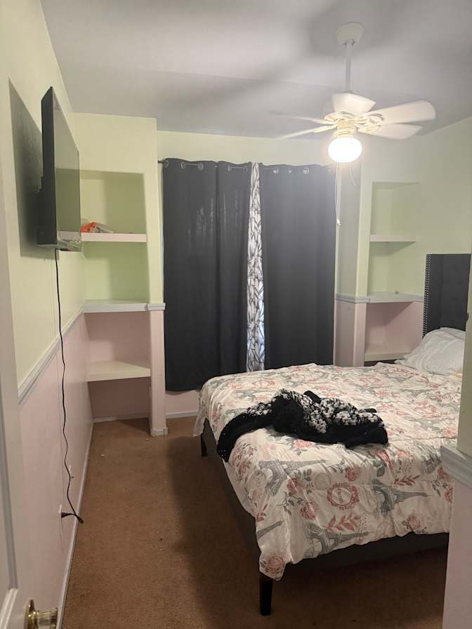 Ovington's room