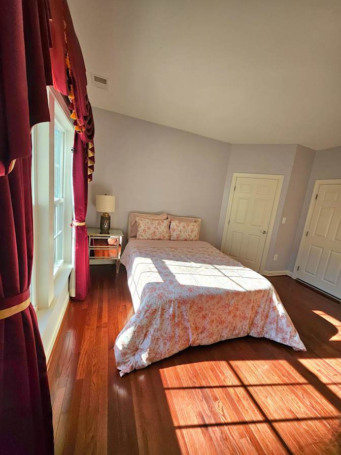 PadSplit's room